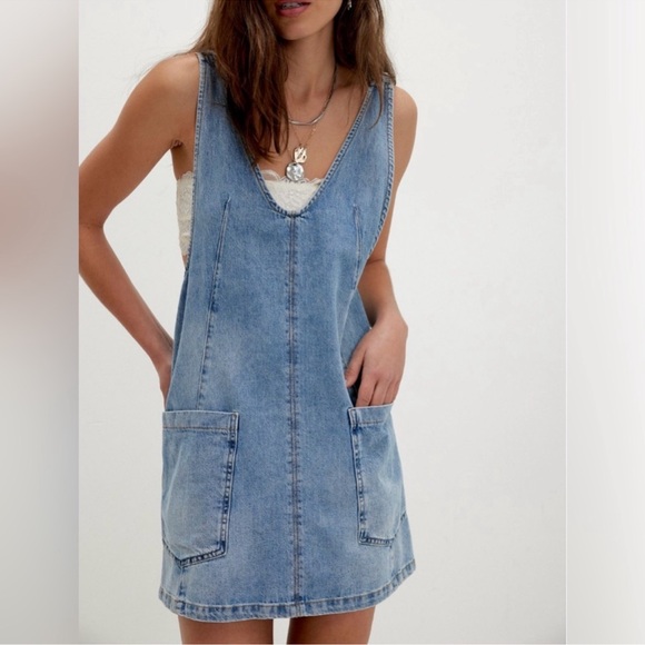 NEW WITH TAGS We The Free High Roller Skirtall Free People Denim Overall Dress - Picture 1 of 8